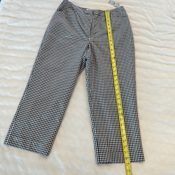 🎉Host Pick🎉 Talbots Brown and White Gingham Ankle Pants Size 8P - Picture 2 of 12